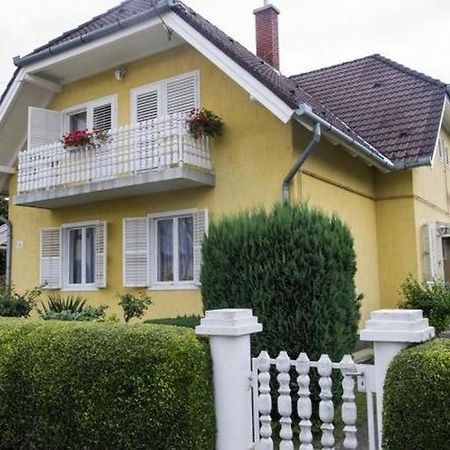 Gizella Haz Apartment Keszthely Exterior photo