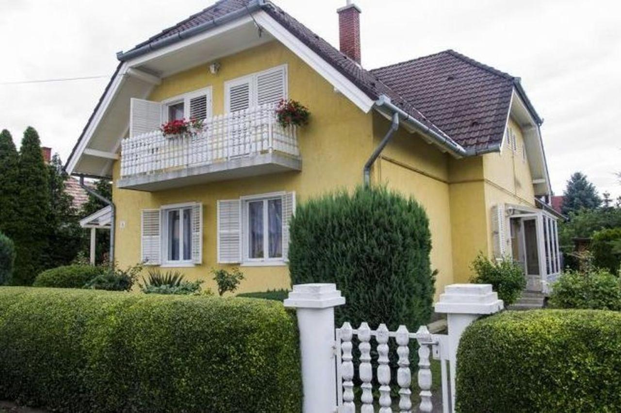 Gizella Haz Apartment Keszthely Exterior photo